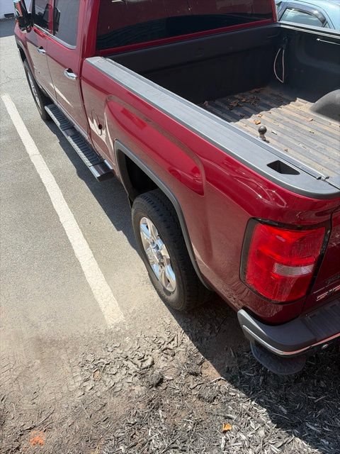 Used 2018 GMC Sierra 2500 SLT w/ Duramax Plus Package AWD/4WD image 13