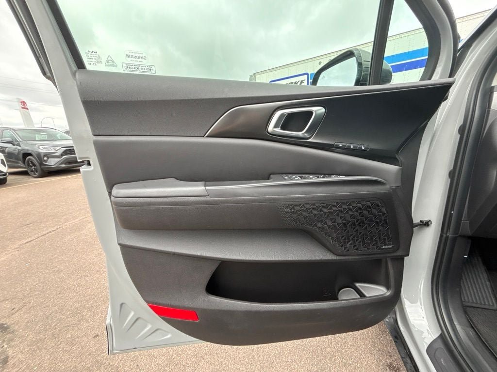 Used 2026 Kia Carnival SX Prestige FWD image 12