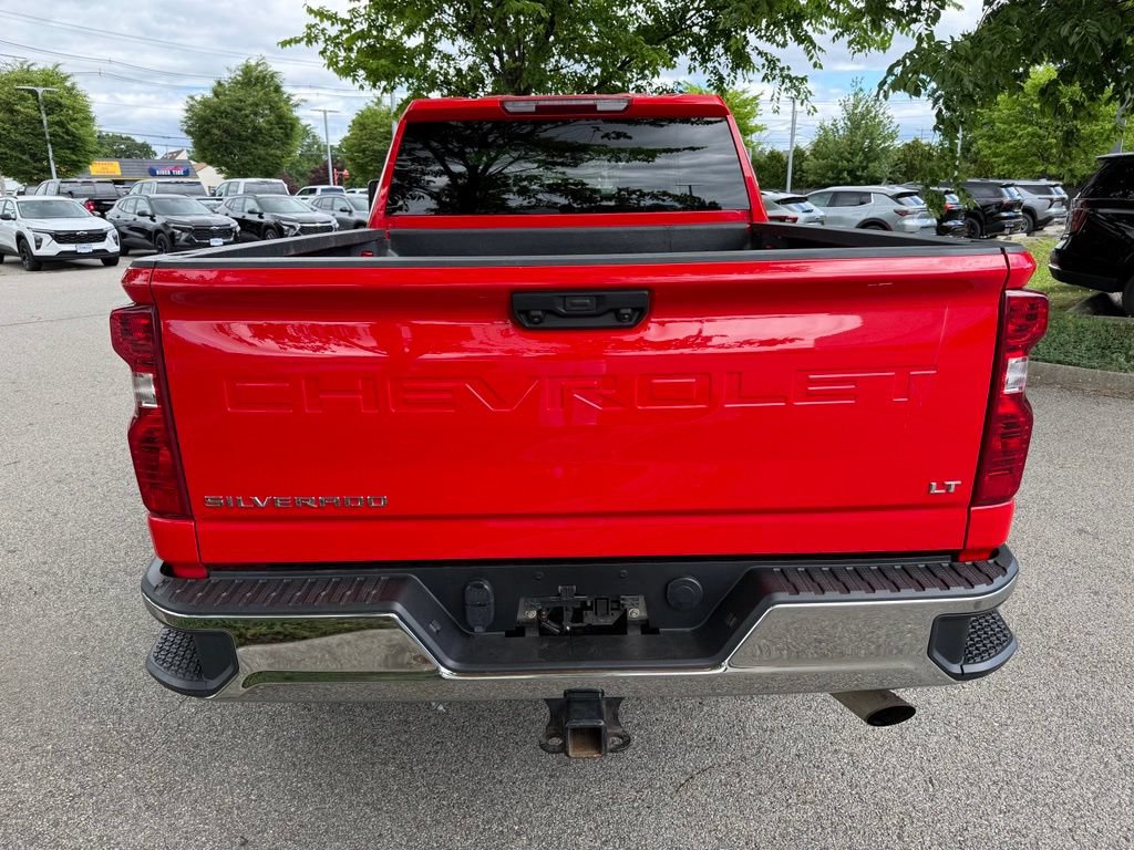 Used 2025 Chevrolet Silverado 2500 LT w/ Convenience Package AWD/4WD image 4