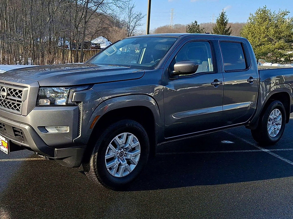 Used 2023 Nissan Frontier SV w/ SV Convenience Package image 4