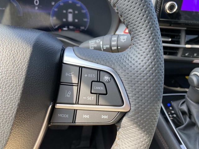 New 2026 Toyota Sienna Platinum AWD/4WD image 16