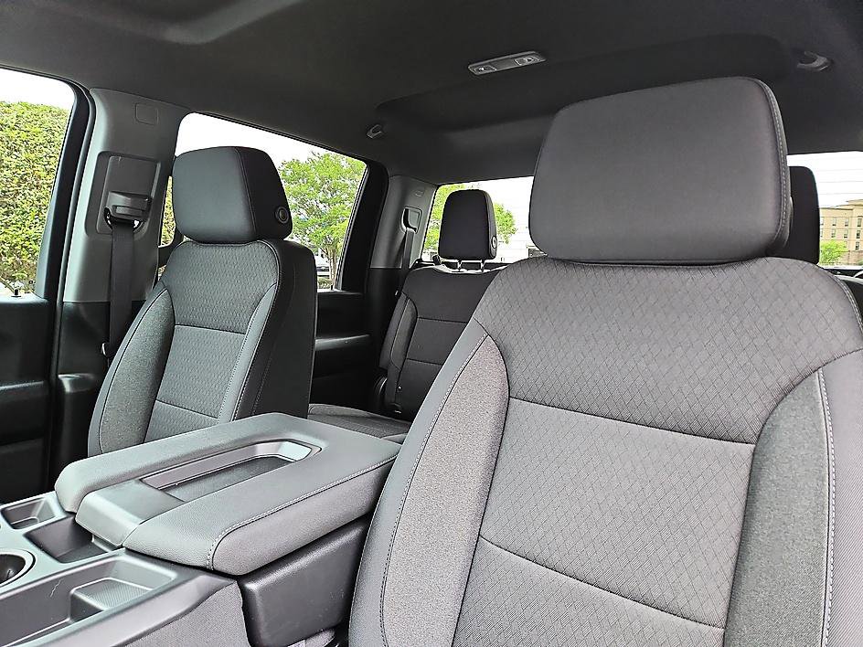 New 2026 Chevrolet Silverado 2500 Custom w/ Custom Convenience Package AWD/4WD image 15