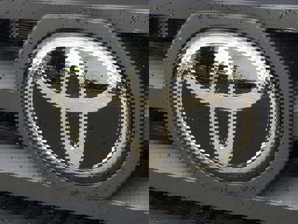 Used 2023 Toyota Tacoma SR5 image 8