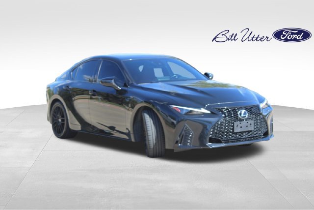Used 2024 Lexus IS 500 RWD image 3