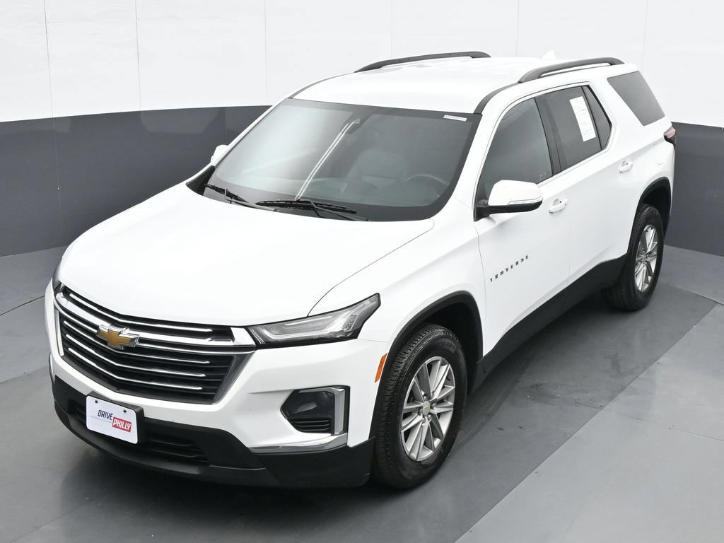 Used 2023 Chevrolet Traverse LT FWD image 17