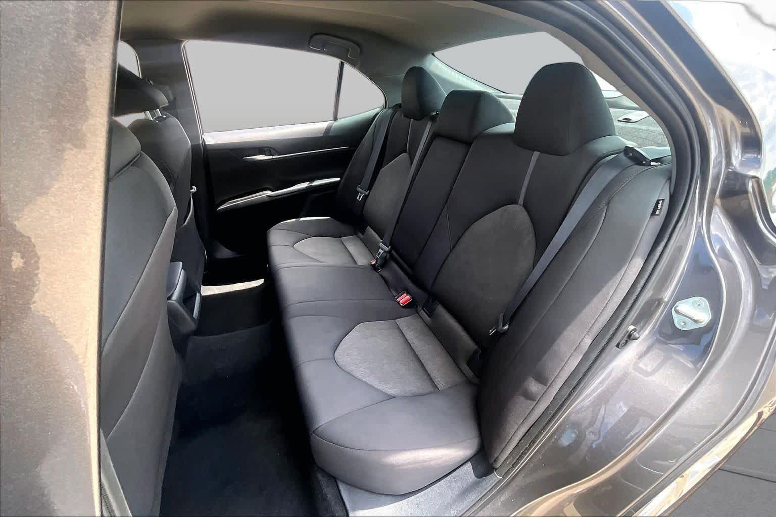 Used 2024 Toyota Camry LE FWD image 40