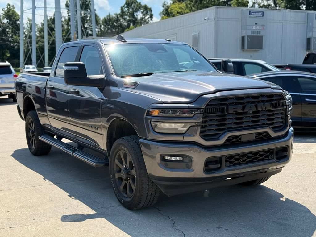Used 2025 RAM 2500 Big Horn AWD/4WD image 4