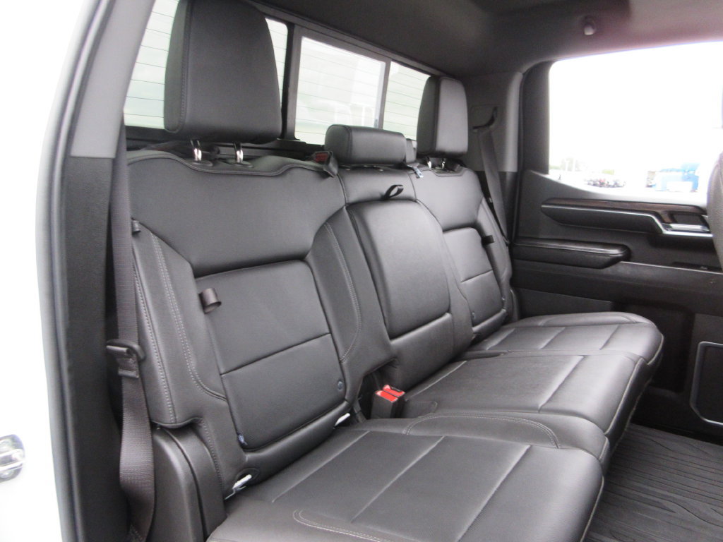 Used 2022 GMC Sierra 1500 SLT AWD/4WD image 25