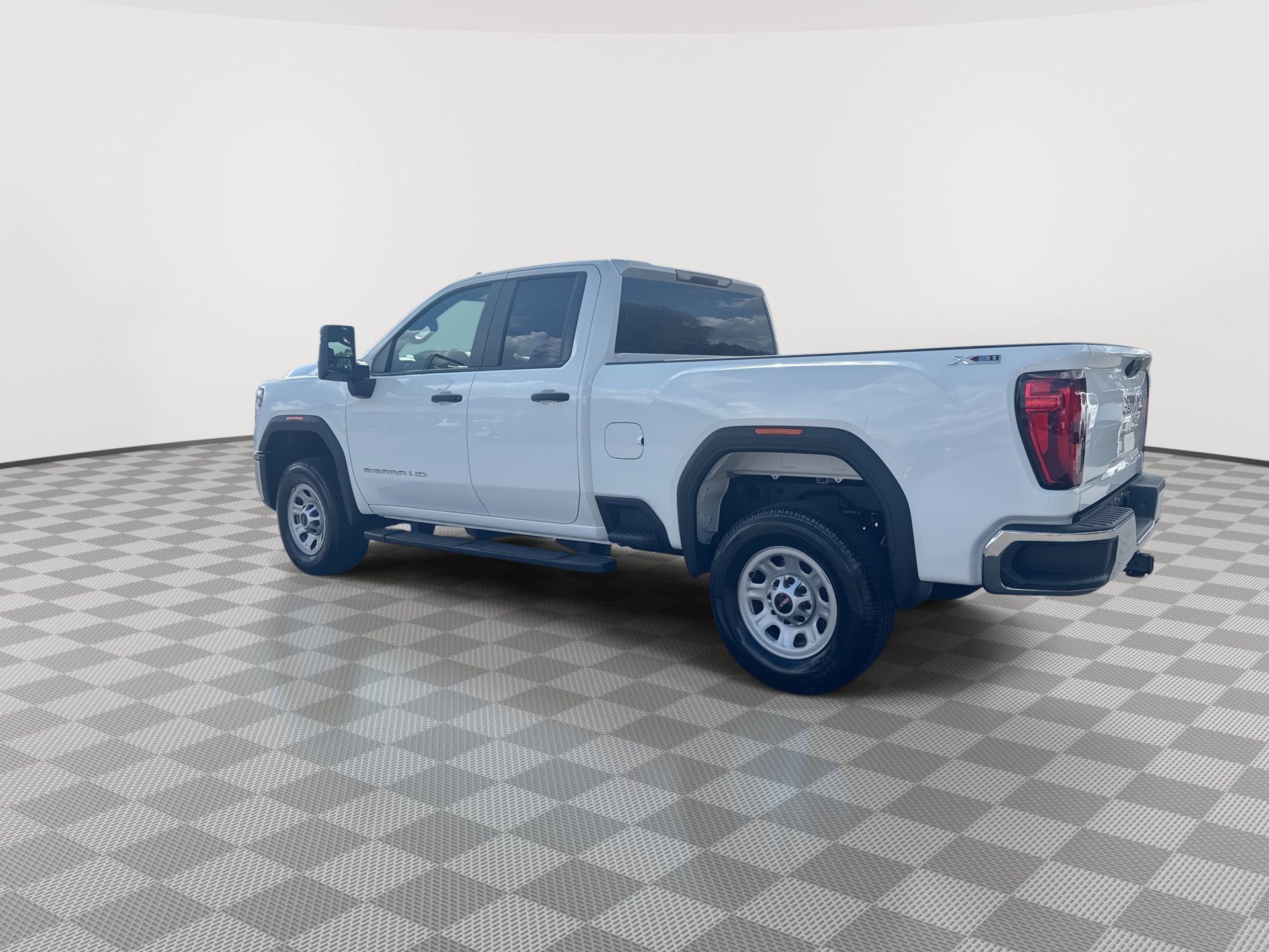 New 2026 GMC Sierra 2500 Pro w/ Convenience Package AWD/4WD image 6