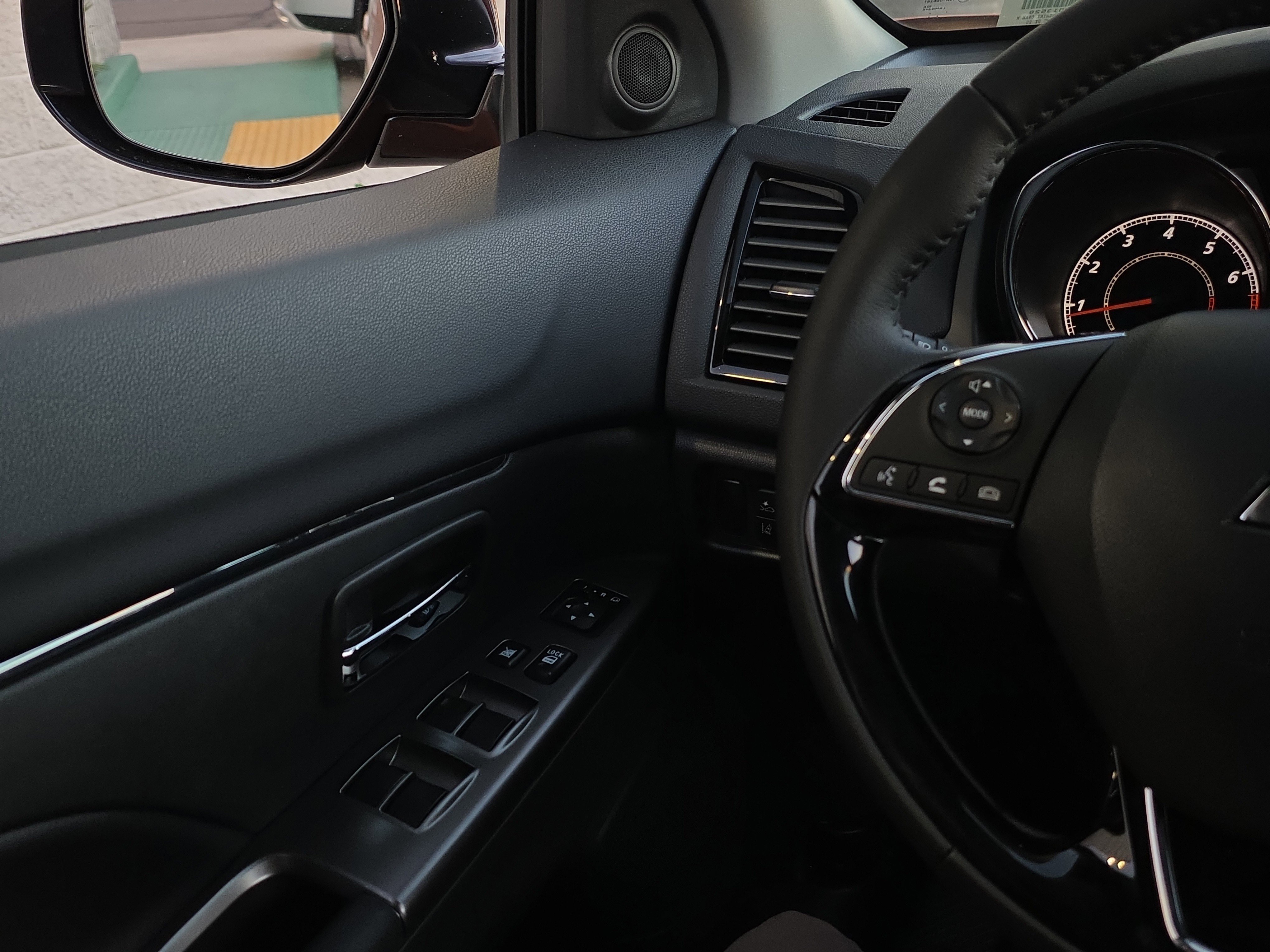 New 2025 Mitsubishi Outlander Sport SE image 21