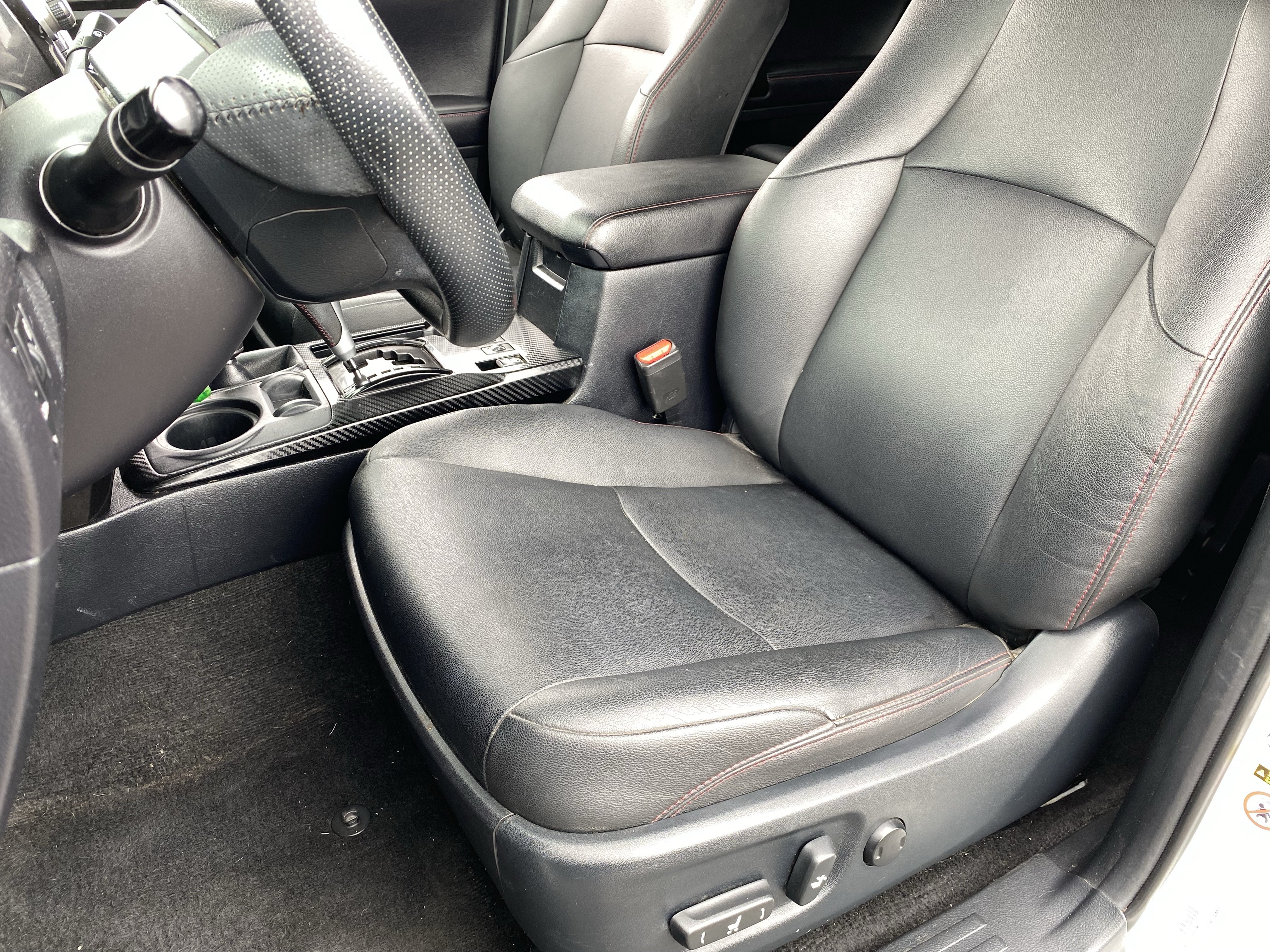 Used 2019 Toyota 4Runner TRD Off-Road Premium AWD/4WD image 15