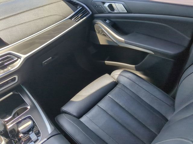 Used 2021 BMW X7 xDrive40i w/ Premium Package AWD/4WD image 19