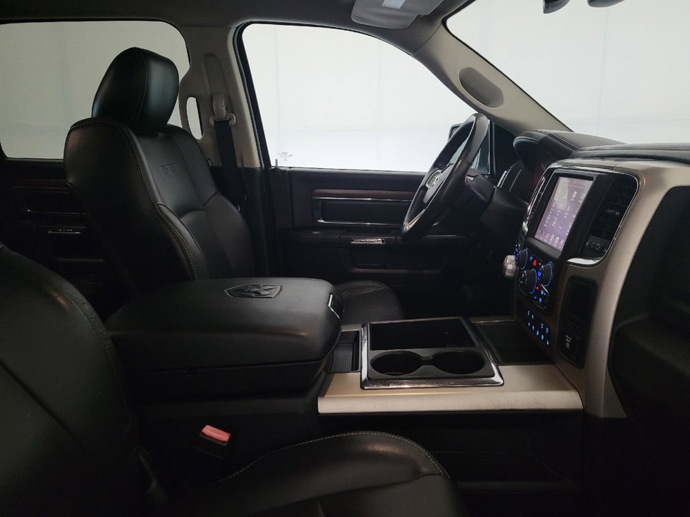 Used 2014 RAM 1500 Laramie w/ Convenience Group RWD image 21