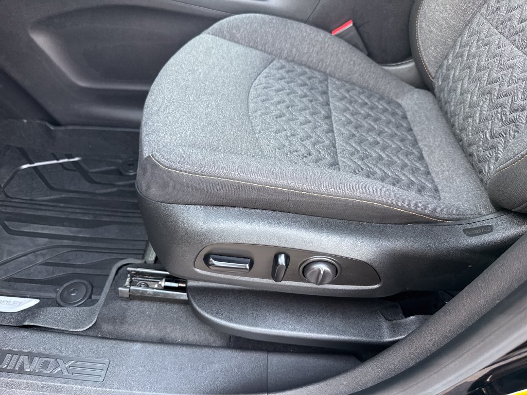 Used 2024 Chevrolet Equinox LT AWD/4WD image 11