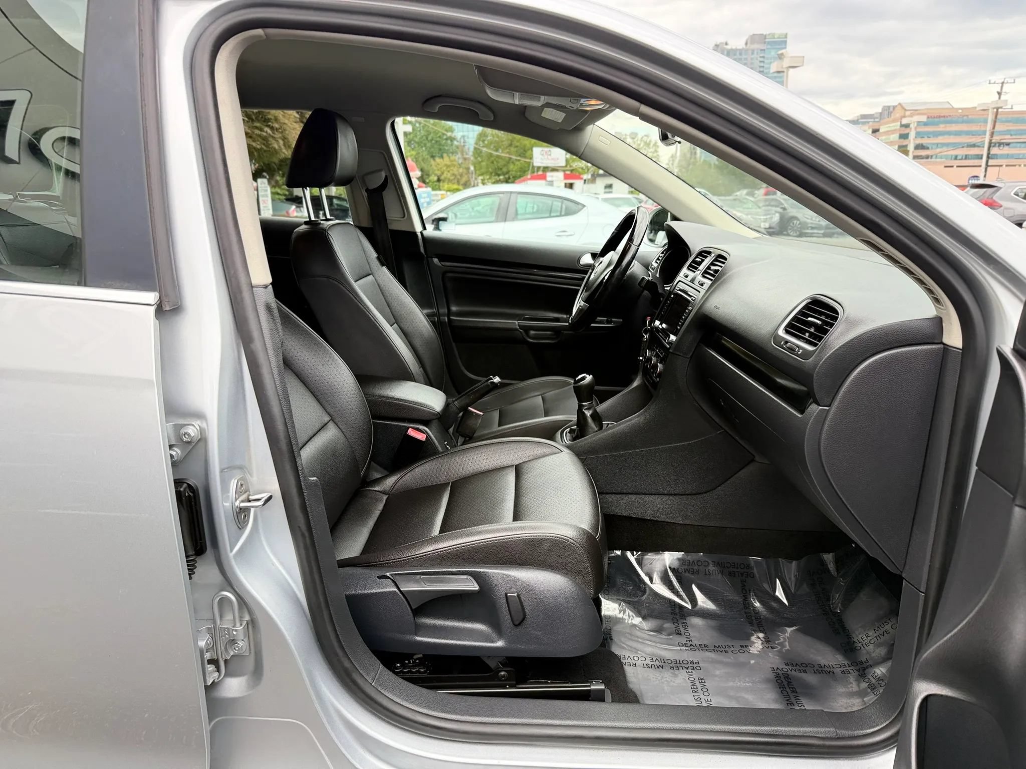 Used 2014 Volkswagen Jetta TDI FWD image 33
