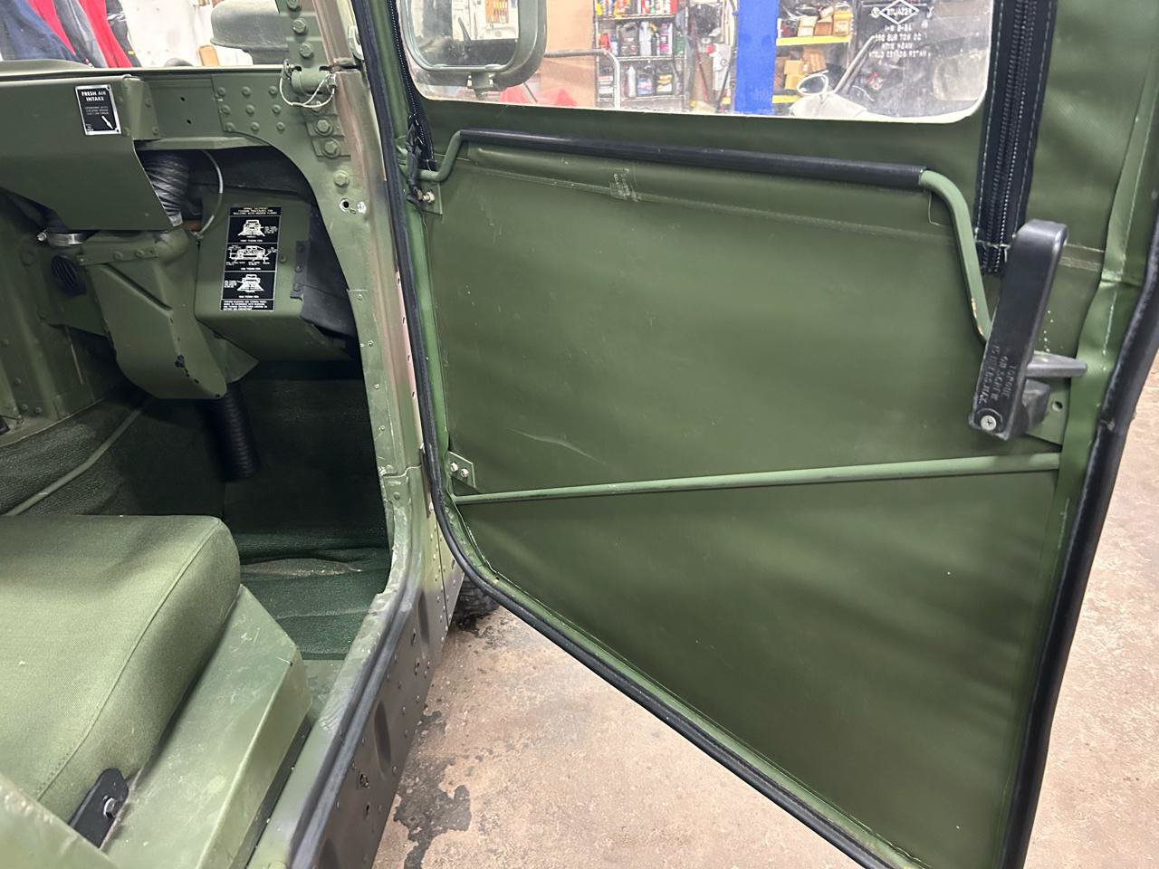 Used 2006 HUMMER H1 image 26