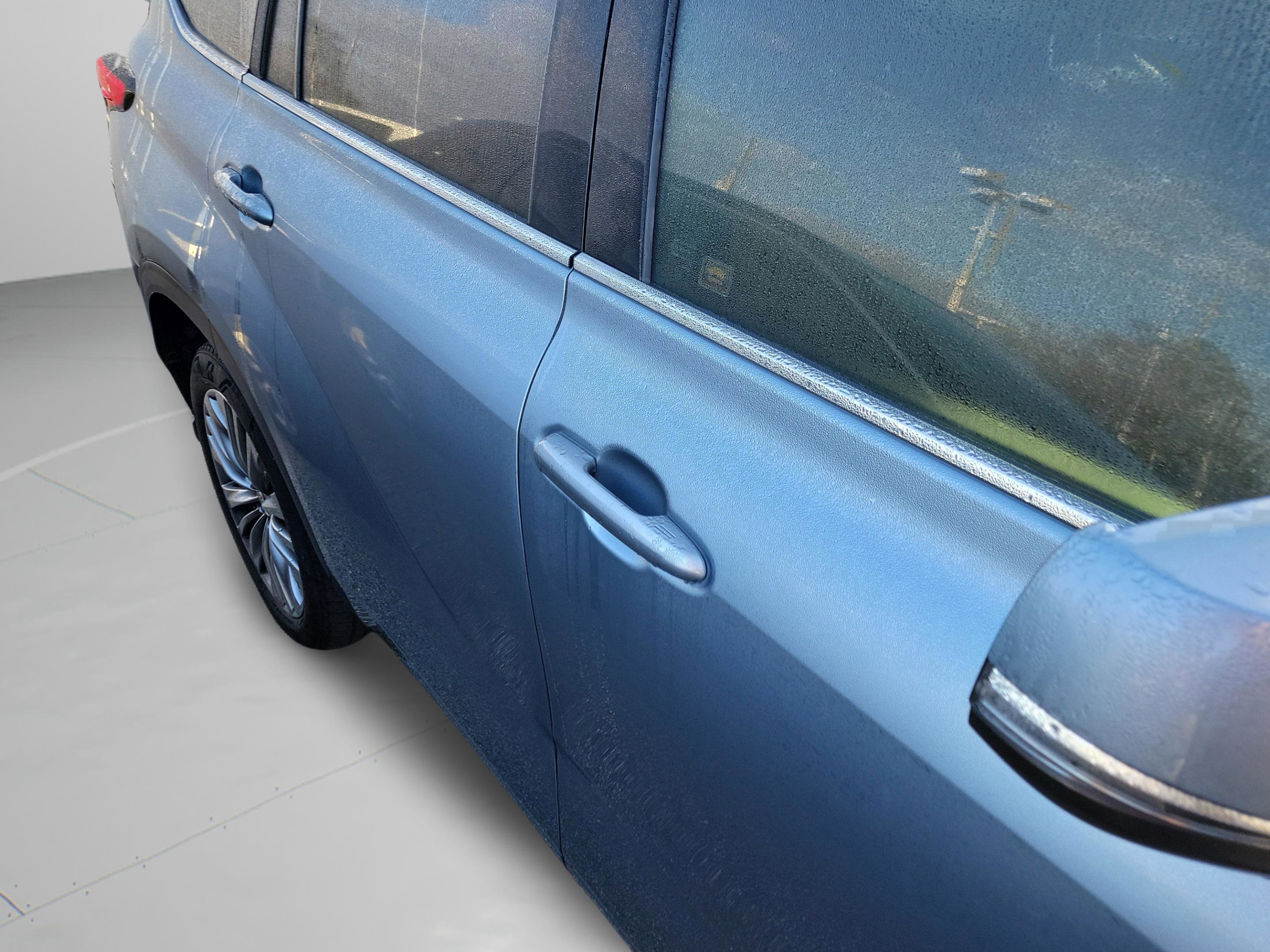 Used 2020 Toyota Highlander Platinum image 24