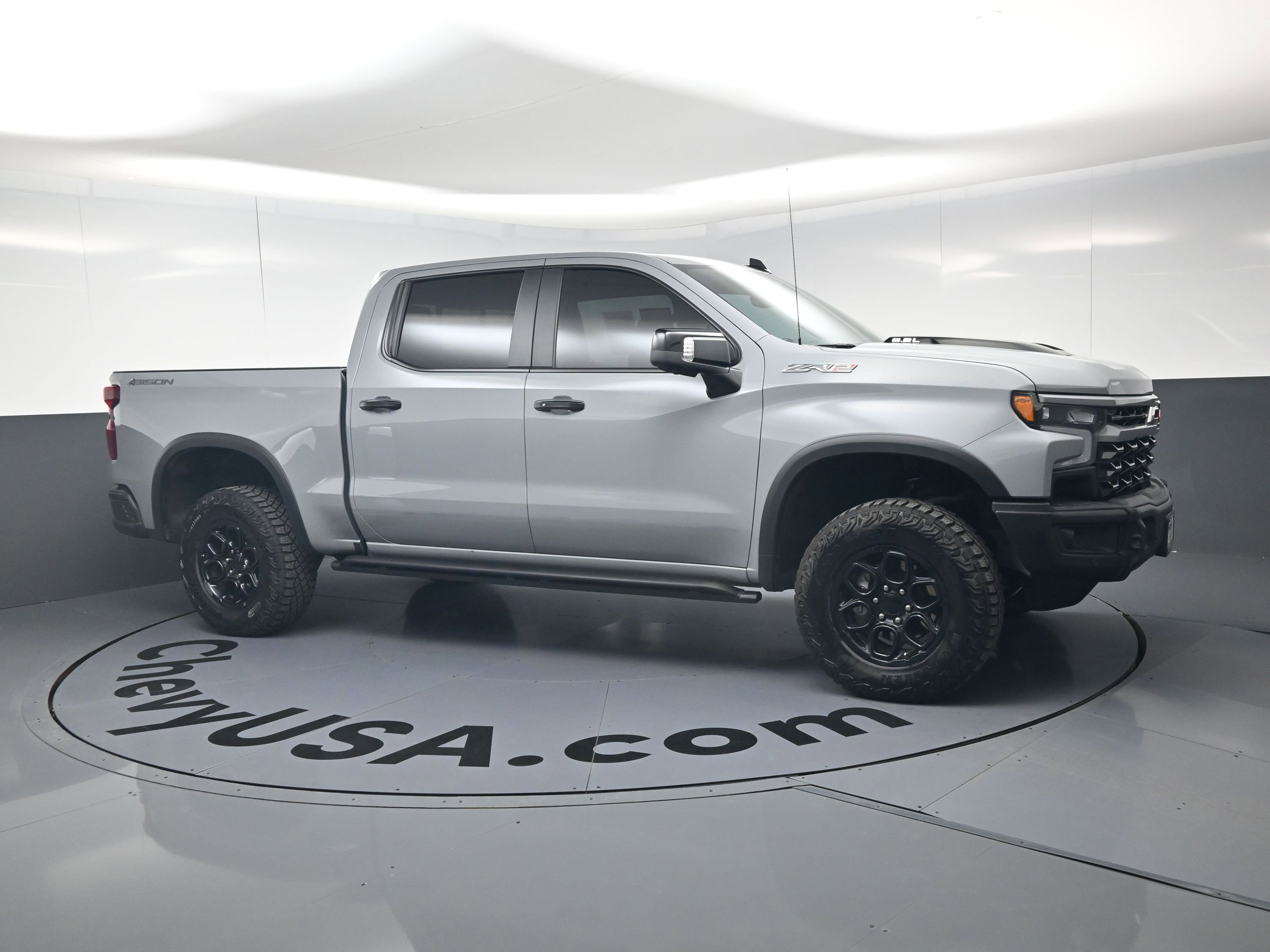 Used 2025 Chevrolet Silverado 1500 ZR2 w/ ZR2 Bison Edition AWD/4WD image 2