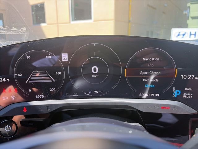 Used 2022 Porsche Taycan GTS AWD/4WD image 15