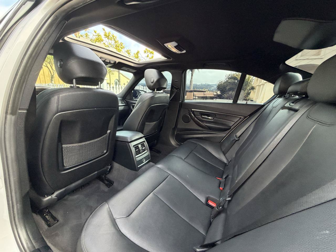 Used 2015 BMW 328i Sedan RWD image 34