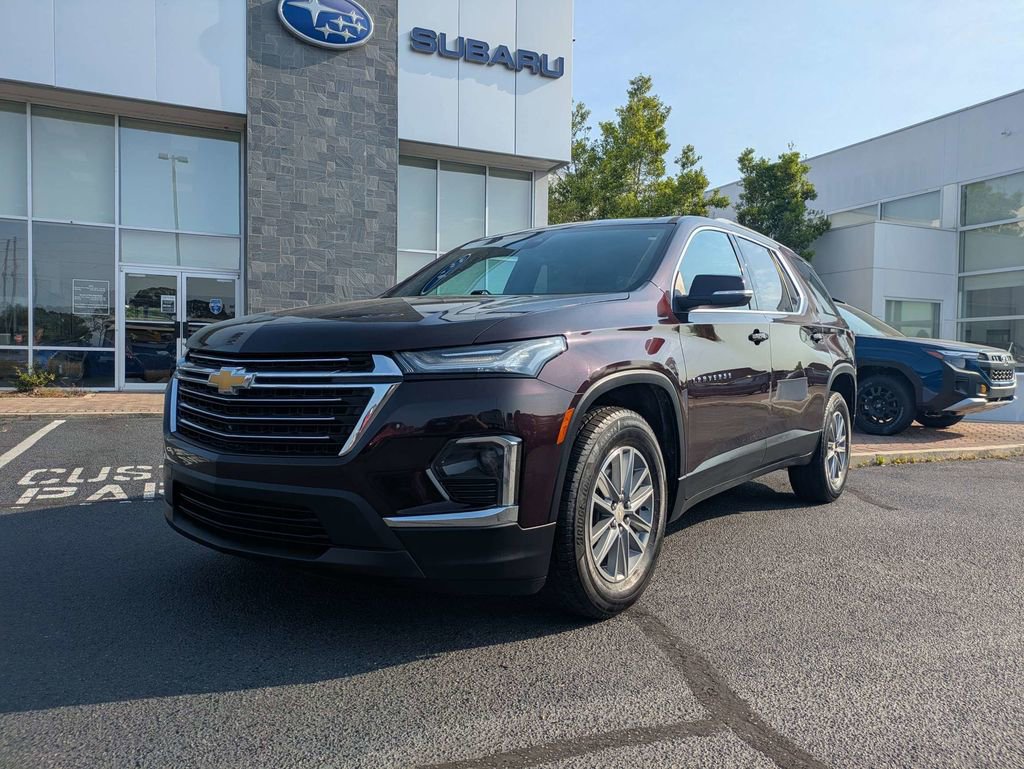 Used 2022 Chevrolet Traverse LT FWD image 9