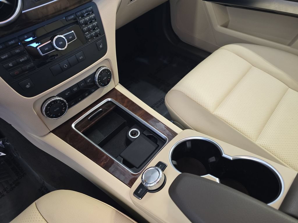 Used 2015 Mercedes-Benz GLK 350 4MATIC image 26