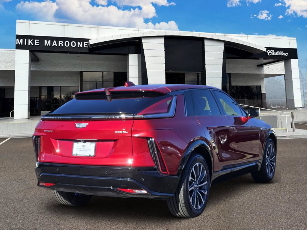 Certified 2024 Cadillac Lyriq Sport AWD/4WD image 4