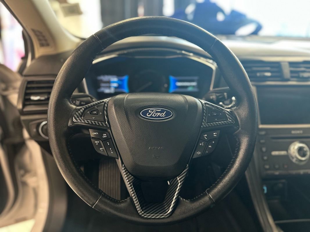 Used 2019 Ford Fusion Energi Titanium image 17