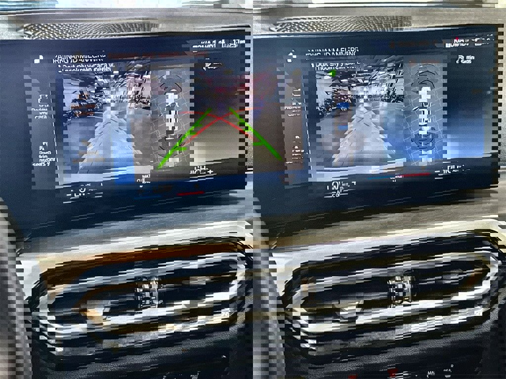 Used 2024 BMW 330i xDrive 330i xDrive Convenience w/ Convenience Package image 20