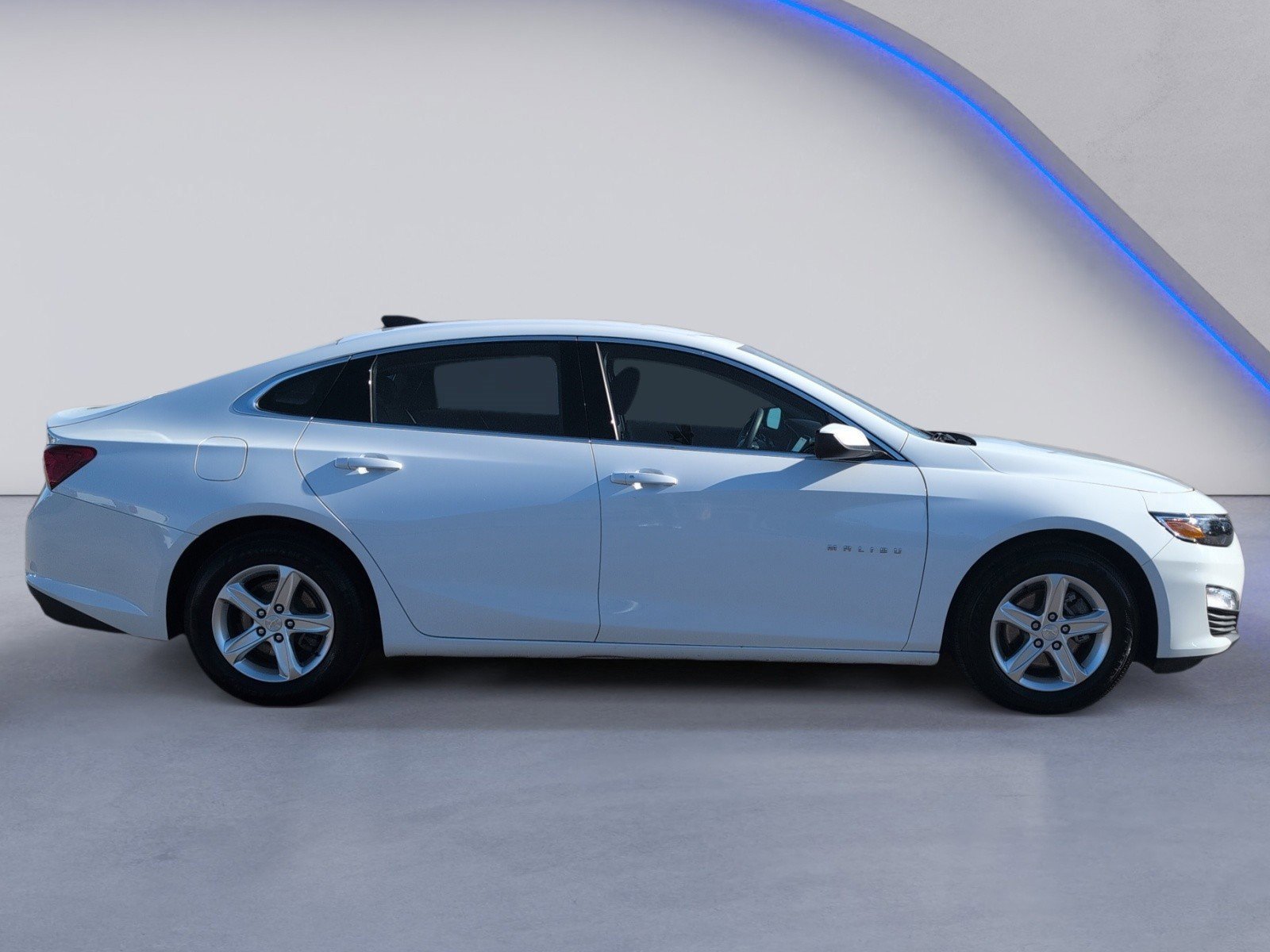 Used 2022 Chevrolet Malibu LS w/ Driver Confidence Package II image 12