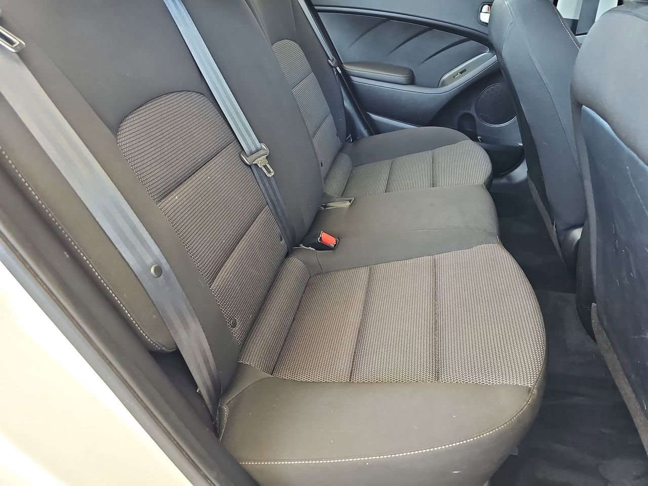 Used 2017 Kia Forte LX FWD image 16