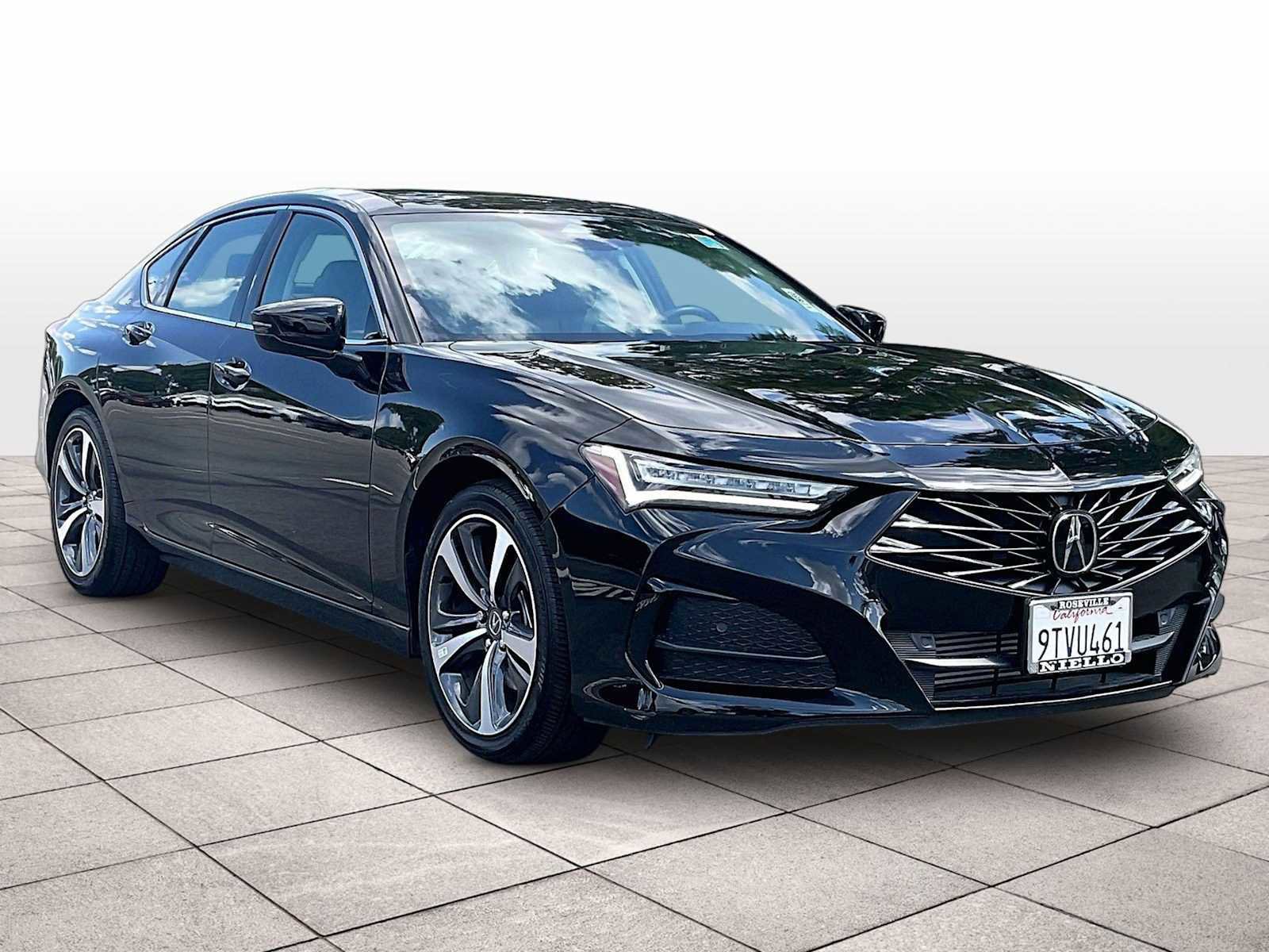 Used 2025 Acura TLX w/ Technology Package FWD image 2