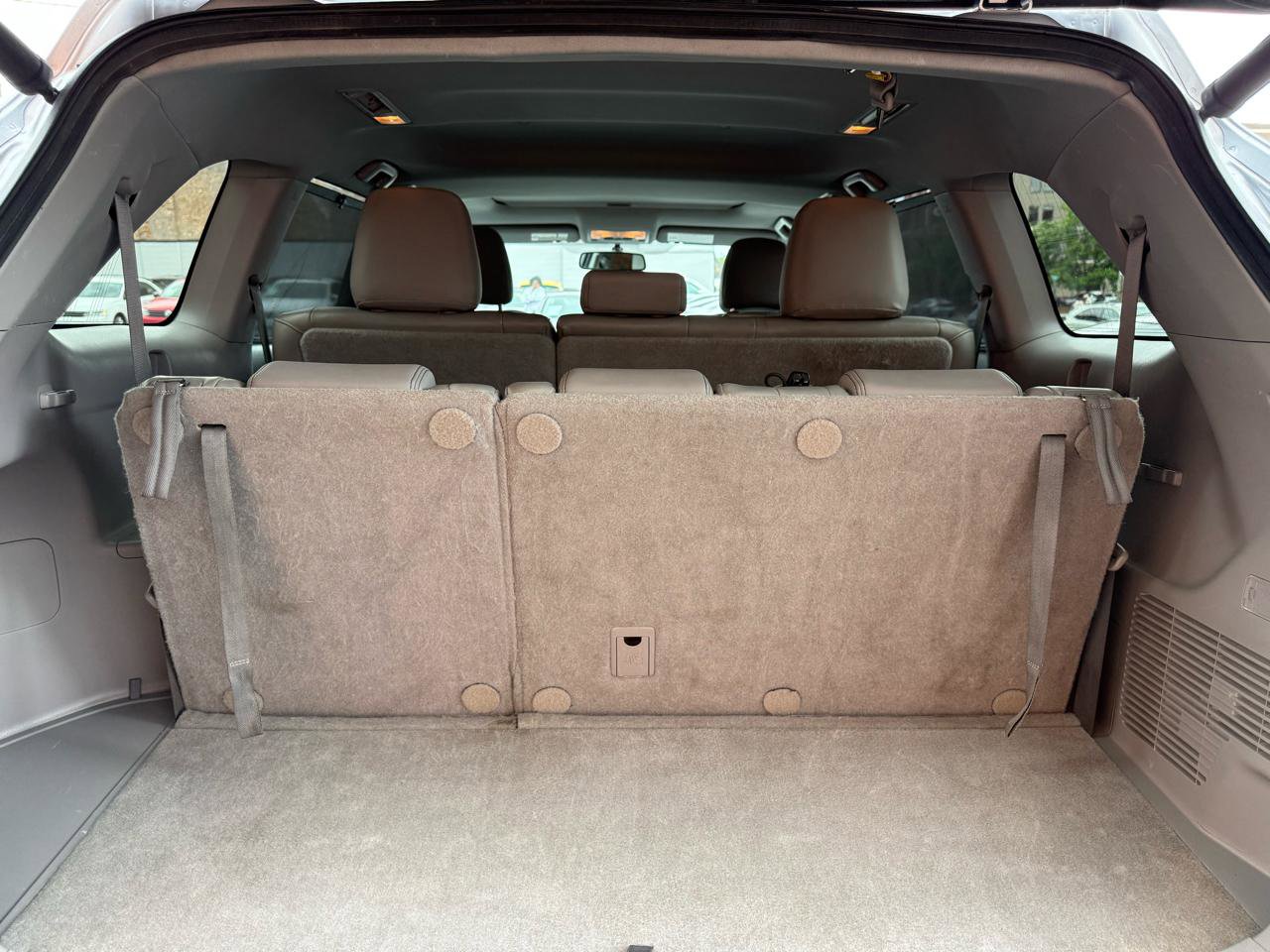 Used 2015 Toyota Highlander XLE AWD/4WD image 10