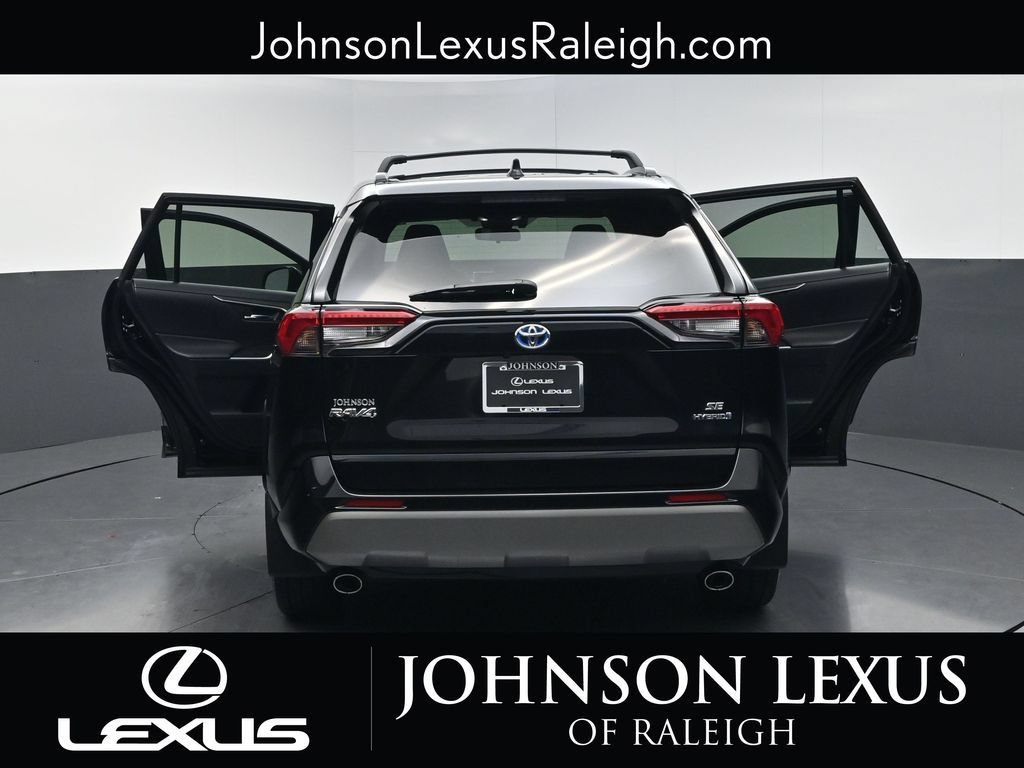 Used 2023 Toyota RAV4 SE w/ Convenience Package AWD/4WD image 34