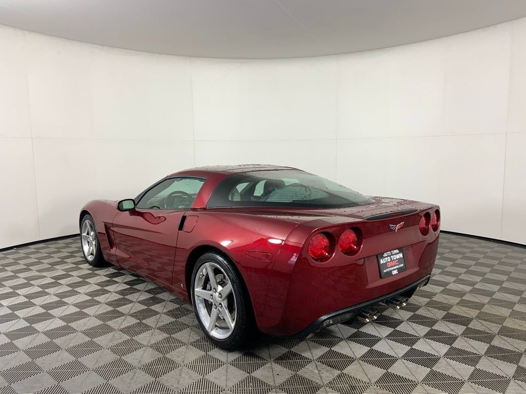 Used 2006 Chevrolet Corvette Coupe w/ Preferred Equipment Group RWD image 7