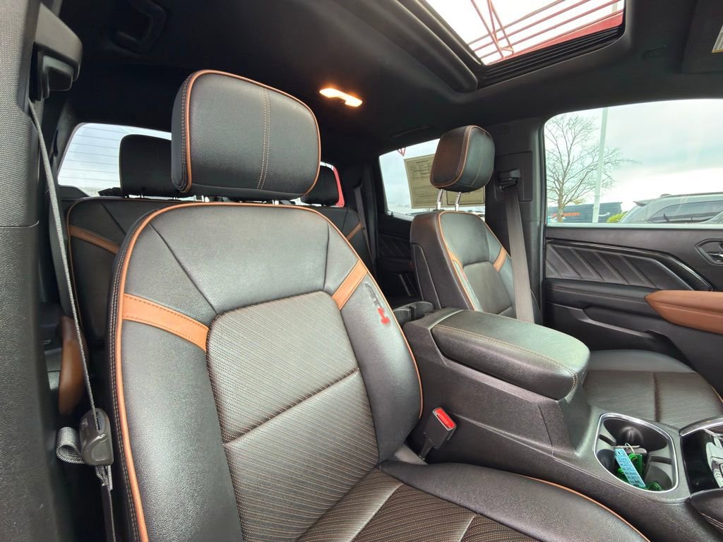 Used 2023 GMC Canyon AT4 w/ AT4 Premium Package image 41