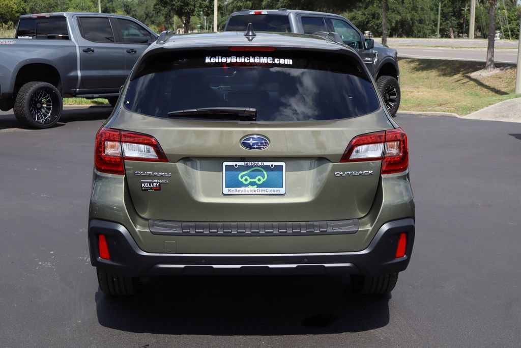Used 2018 Subaru Outback 2.5i Touring AWD/4WD image 8