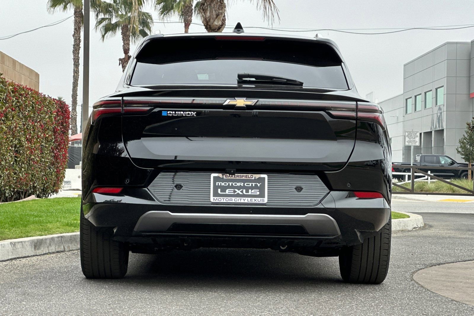 Used 2024 Chevrolet Equinox EV LT image 5