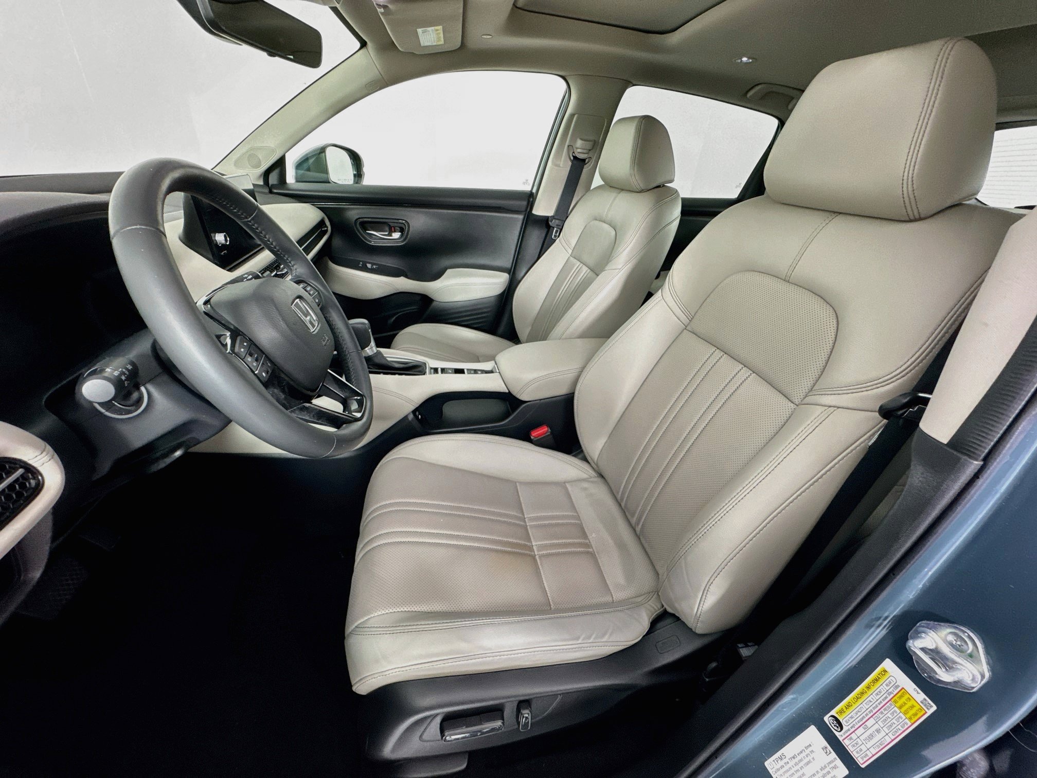 Certified 2024 Honda HR-V EX-L image 20