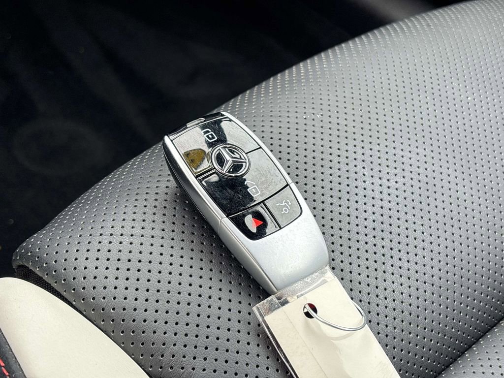 Used 2019 Mercedes-Benz E 53 AMG 4MATIC Cabriolet image 28