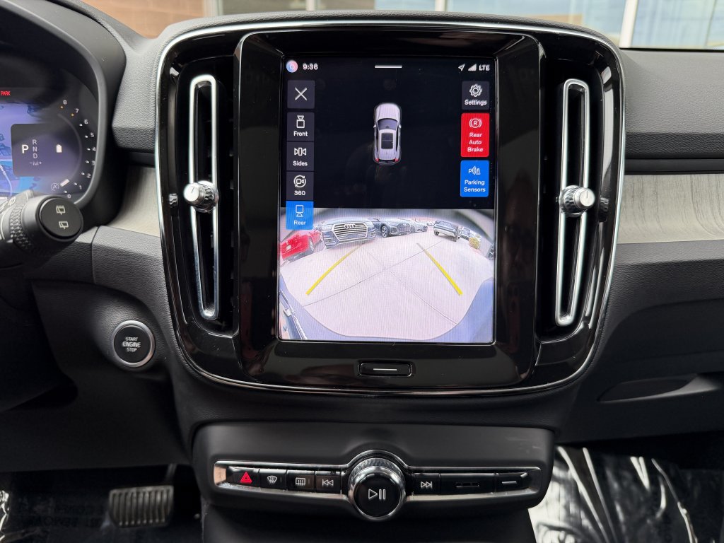 Used 2023 Volvo XC40 B5 Plus w/ Driver Assist Package AWD/4WD image 19