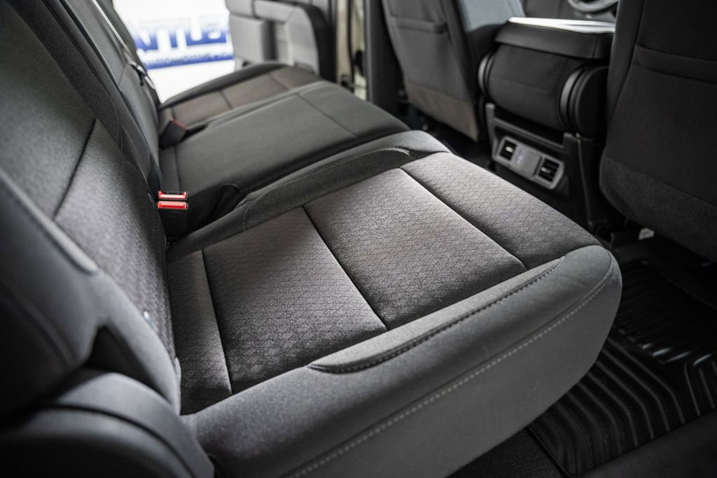 New 2026 Chevrolet Silverado 1500 Custom w/ Turbomax Blackout Package AWD/4WD image 34