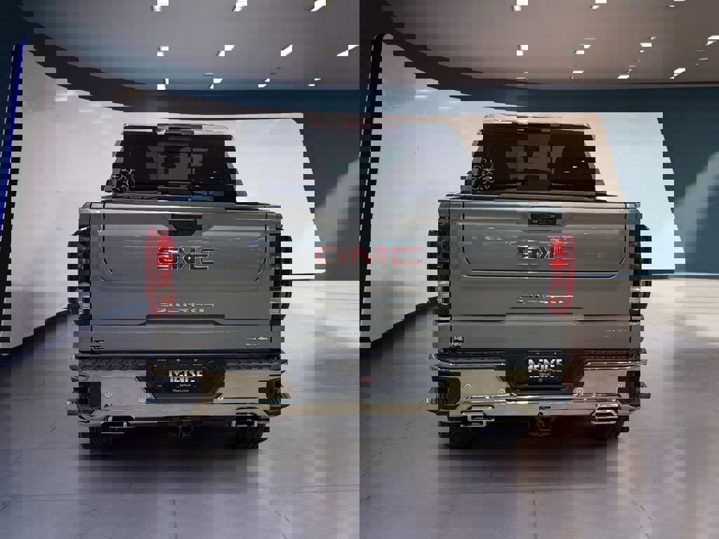 New 2026 GMC Sierra 1500 SLE image 6