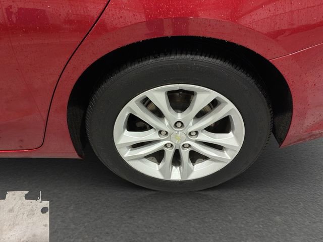 Used 2016 Chevrolet Malibu LT FWD image 11