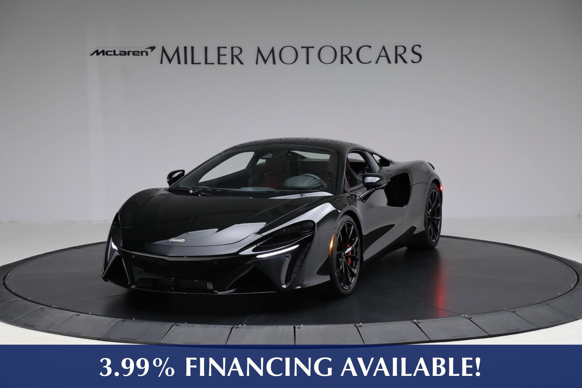 Used 2024 McLaren Artura image 1