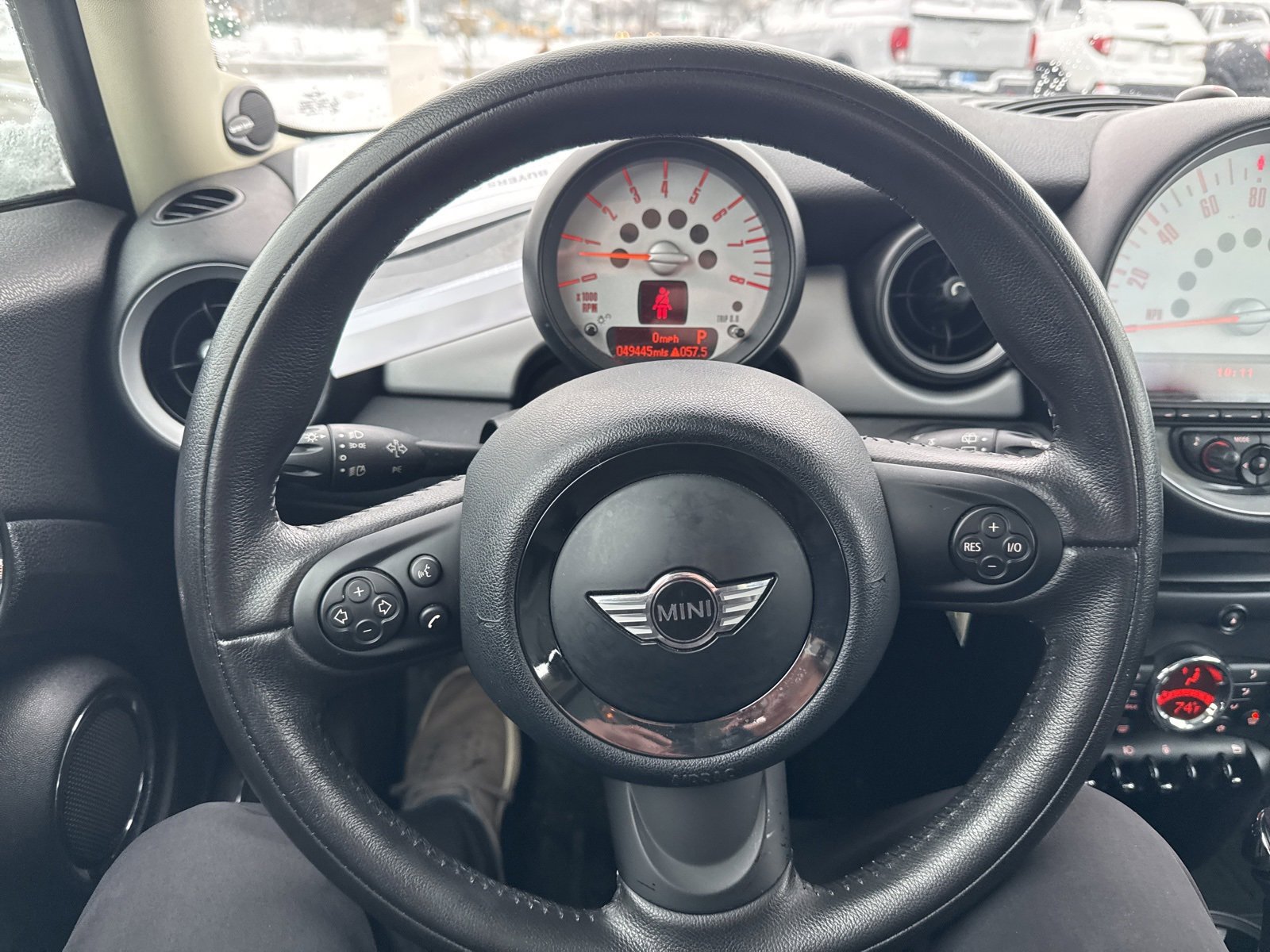 Used 2011 MINI Cooper Hardtop image 13