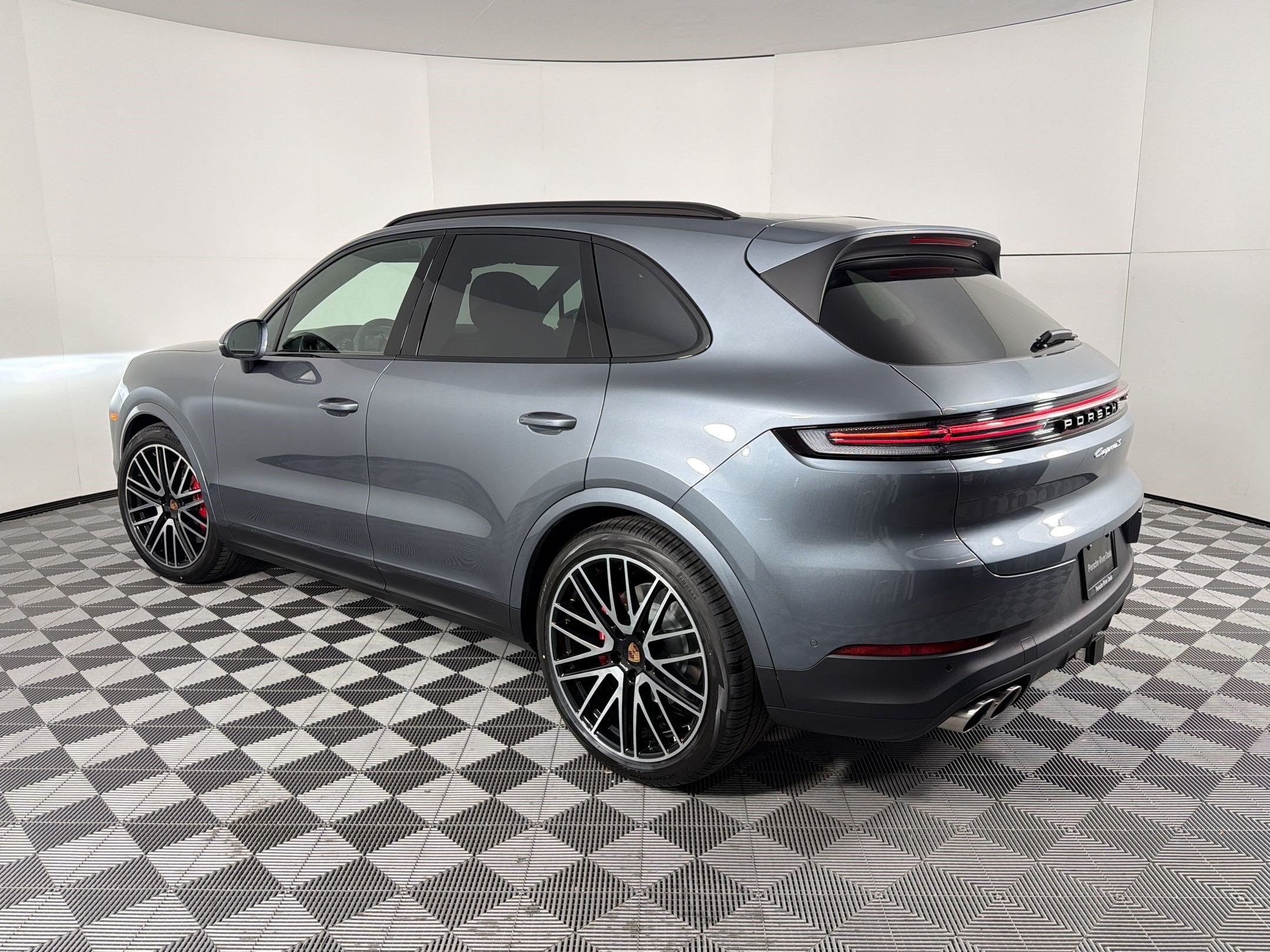 New 2026 Porsche Cayenne S AWD/4WD image 3