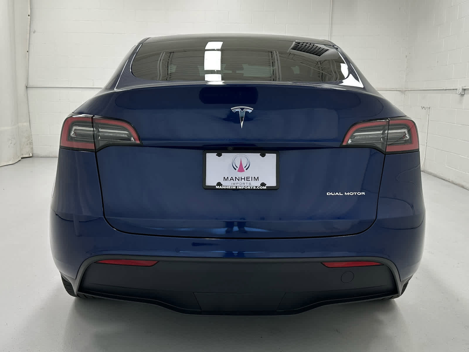 Used 2022 Tesla Model Y Long Range image 6