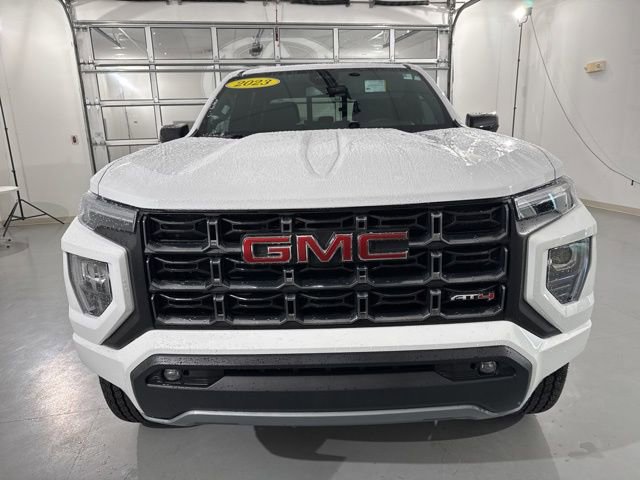 Used 2023 GMC Canyon AT4 image 3