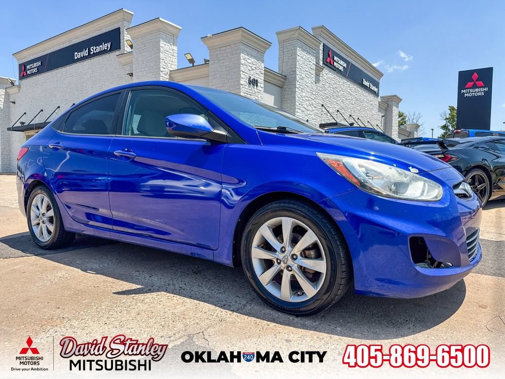 Used 2012 Hyundai Accent GLS w/ Premium Pkg 3